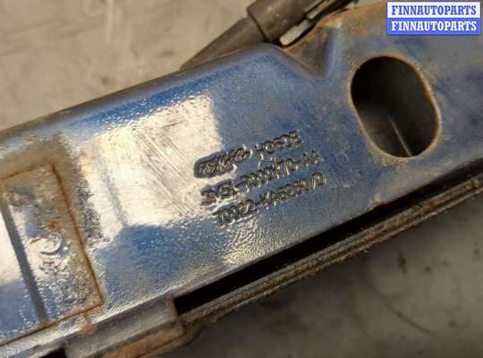 купить Усилитель бампера на Ford Focus 2 2008-2011