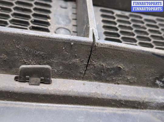 купить Заглушка буксировочного крюка на Nissan Almera N16 2000-2006