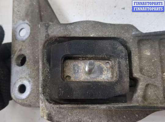 купить Кронштейн КПП на BMW 5 E60 2003-2010