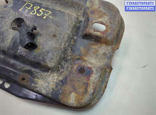 купить Кожух аккумулятора на Jeep Wrangler 1996-2006