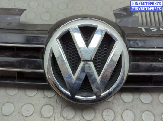купить Решетка радиатора на Volkswagen Golf 6 2008-2012