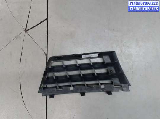 купить Решетка радиатора на Renault Scenic 2003-2009