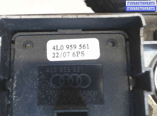 купить Фонарь салона (плафон) на Audi Q7 2006-2009