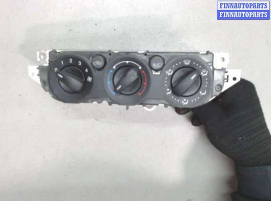купить Переключатель отопителя (печки) на Ford Focus 2 2008-2011