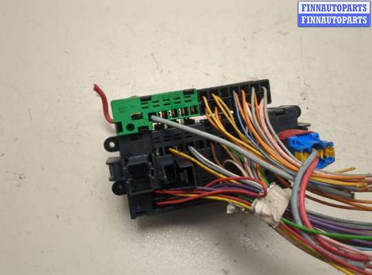 купить Блок предохранителей на Nissan Note E11 2005-2013