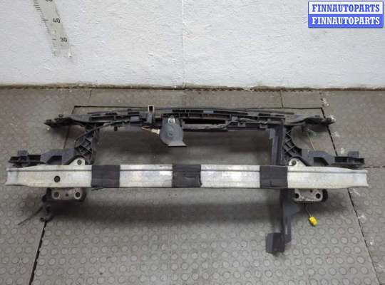 Рамка передняя (телевизор) RN1556235 на Renault Megane 2 2002-2009