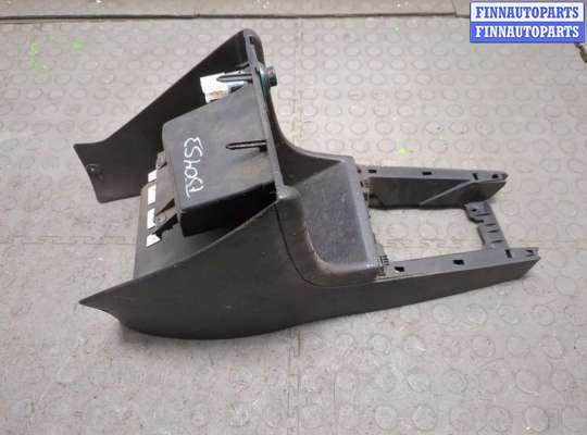 купить Пластик центральной консоли на Volkswagen Passat 4 1994-1996