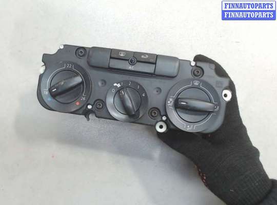 купить Переключатель отопителя (печки) на Volkswagen Golf 5 2003-2009