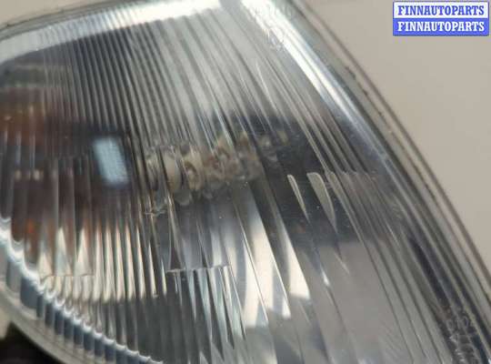 Поворотник передний на Citroen Berlingo I (MF)