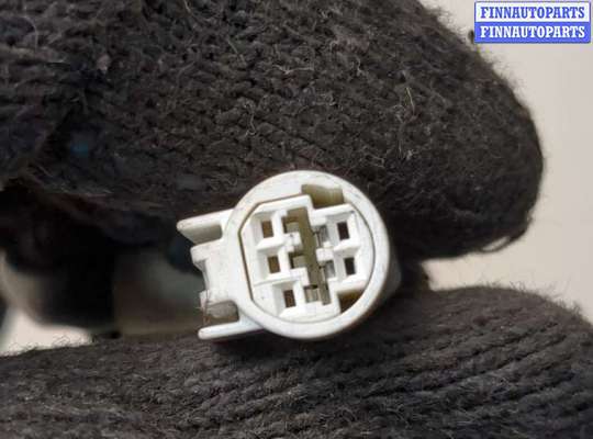 купить Зеркало боковое на Toyota Yaris 2005-2011