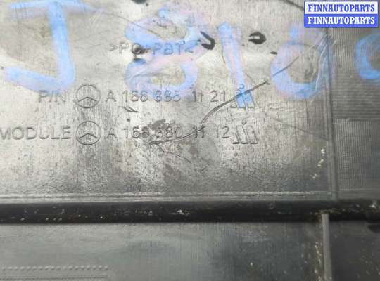 Кронштейн бампера на Mercedes-Benz ML / GLE (W166)