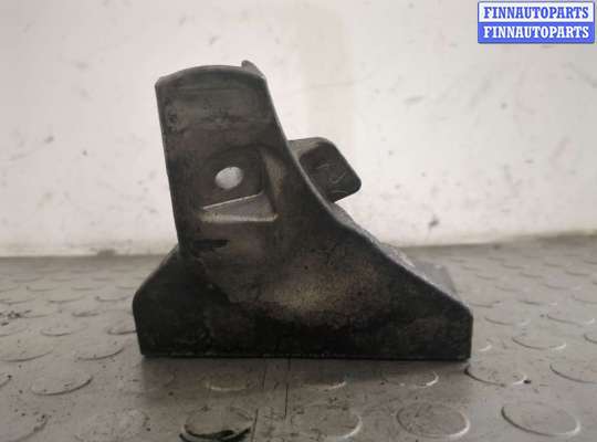 купить Кронштейн (лапа крепления) на BMW 7 E65 2001-2008