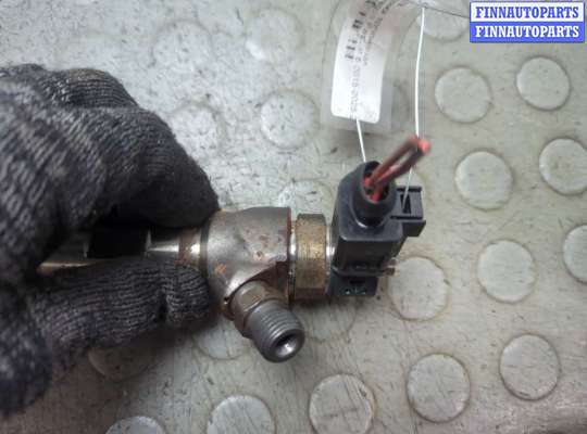 купить Форсунка топливная на Volkswagen Passat 8 2015-2025