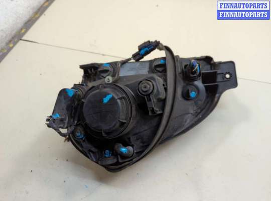 Фара передняя на Hyundai Tucson I (JM)