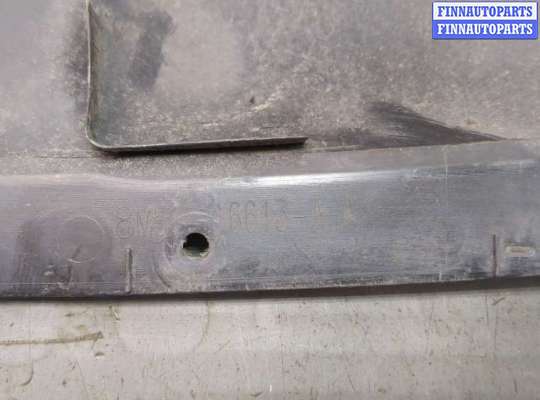 купить Накладка замка капота на Ford Focus 2 2008-2011