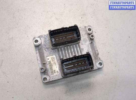 Блок управления двигателем OP2426517 на Opel Corsa D 2006-2014