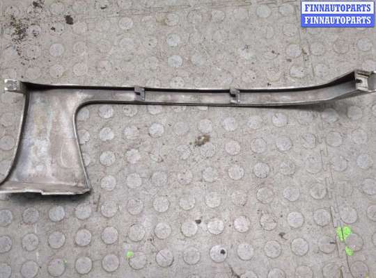 купить Ресничка под фару на Subaru Forester (S11) 2002-2007