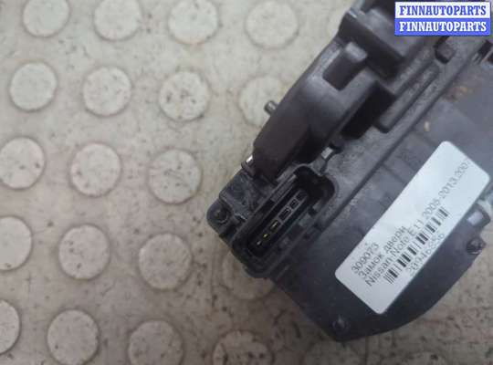 купить Замок двери на Nissan Note E11 2005-2013