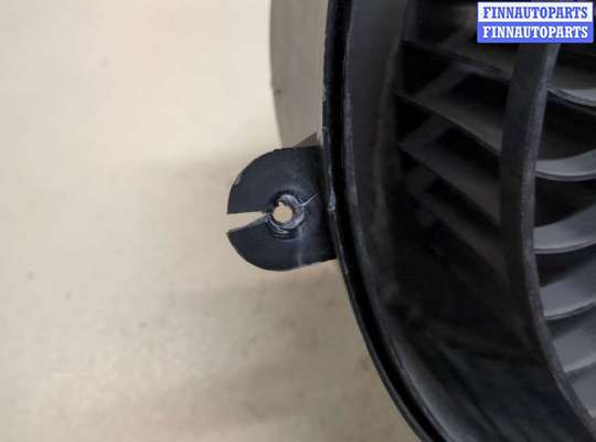 купить Двигатель отопителя (моторчик печки) на Opel Zafira B 2005-2014