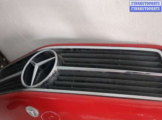 купить Форсунка омывателя стекла на Mercedes S W126 1979-1991