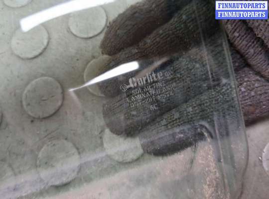 купить Стекло боковой двери на Lincoln Navigator 2002-2006