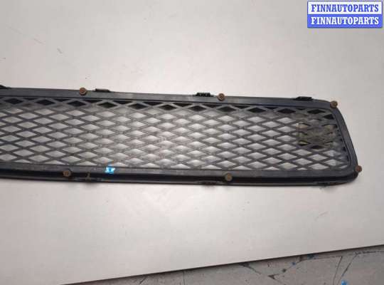 купить Решетка радиатора на Volvo S40 2004-2012