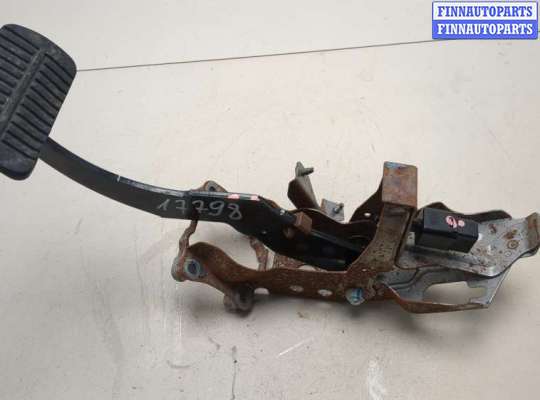 купить Педаль тормоза на Subaru Forester (S13) 2012-2019