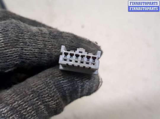 Зеркало боковое на Nissan Almera II N16