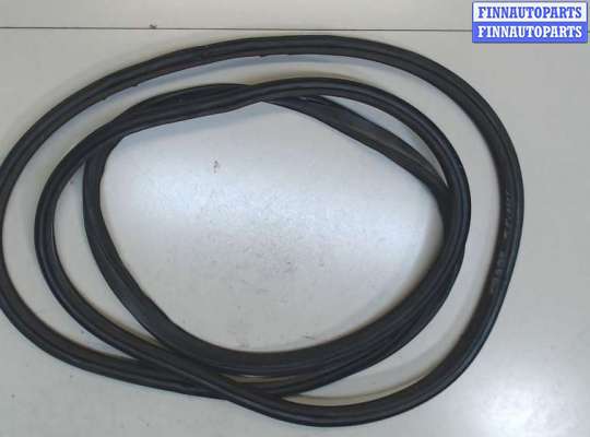 купить Уплотнитель на Subaru Forester (S10) 1998-2002