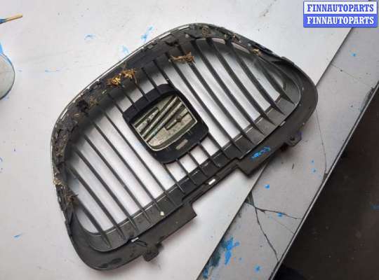 купить Решетка радиатора на Seat Altea 2004-2015