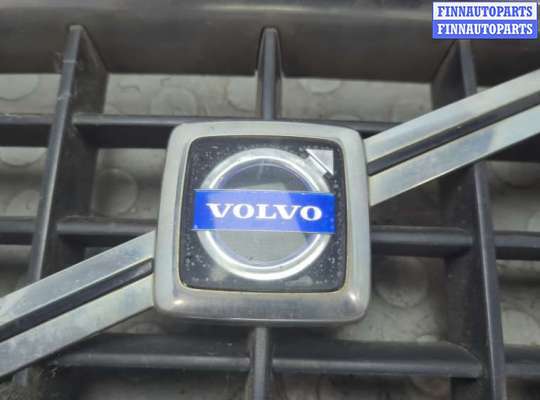 купить Решетка радиатора на Volvo XC90 2002-2014