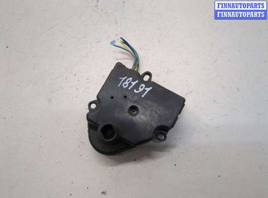 Электропривод заслонки отопителя CD78134 на Chevrolet Tahoe 1999-2006