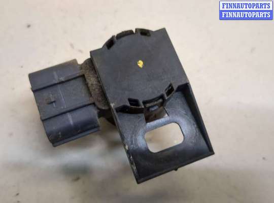 Датчик парктроника на Kia Cerato III (YD)