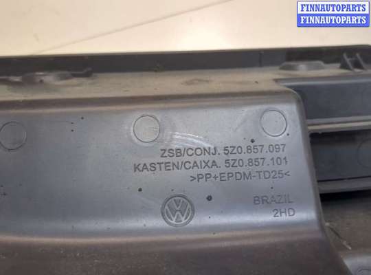 купить Бардачок (вещевой ящик) на Volkswagen Fox 2005-2011