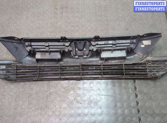купить Решетка радиатора на Honda CR-V 2006-2012