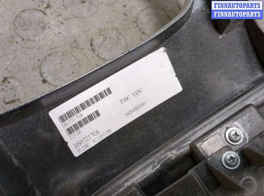 купить Решетка радиатора на Nissan Pathfinder 1995-2005