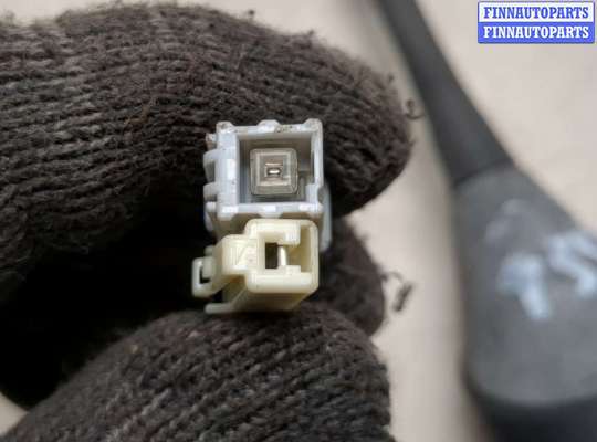 купить Антенна на Toyota RAV 4 2006-2013