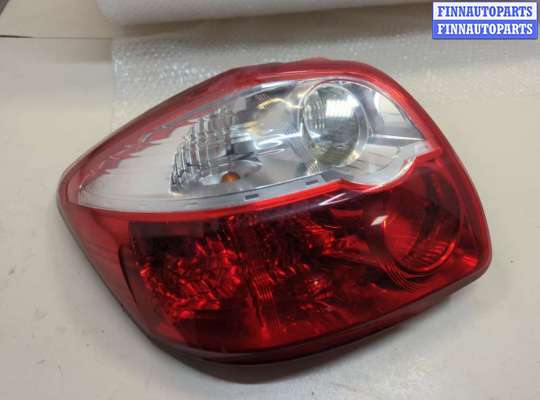 Фонарь задний на Toyota Auris I (E150)