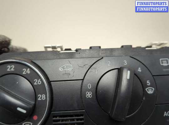 Блок управления печкой на Mercedes-Benz A (W169)