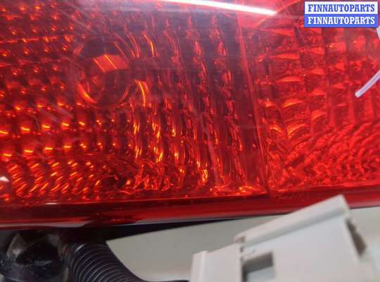 купить Фонарь (задний) на Honda CR-V 2001-2006