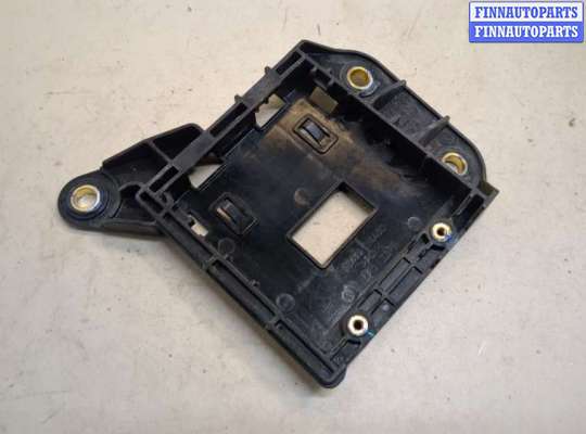 купить Кронштейн блока управления на Nissan Rogue Sport 2017-2022