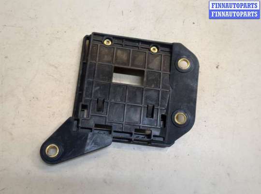 купить Кронштейн блока управления на Nissan Rogue Sport 2017-2022