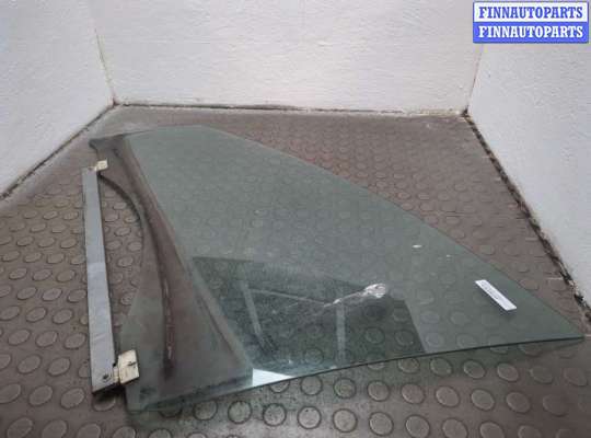 Стекло боковой двери RN1553062 на Renault Megane 3 2009-2016