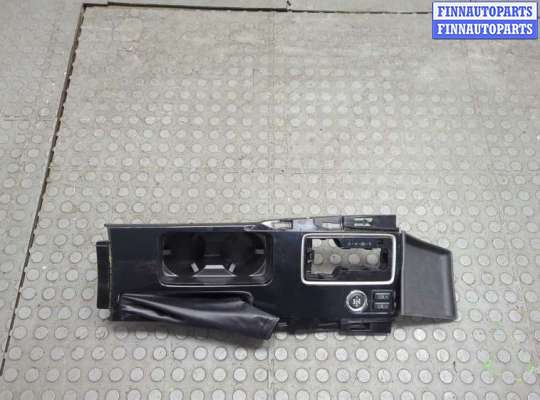 купить Пластик центральной консоли на Mitsubishi Eclipse Cross 2017-