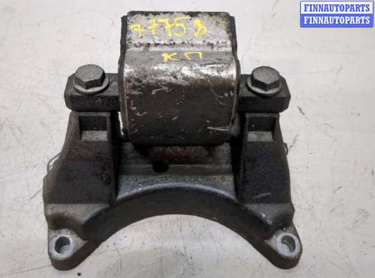 Подушка крепления КПП MB1542662 на Mercedes C W204 2006-2015