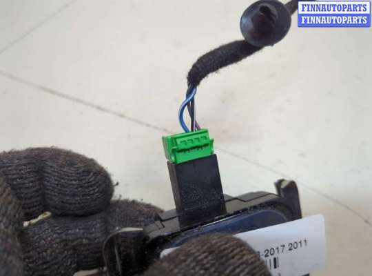 купить Датчик дождя на Volvo XC60 2008-2017