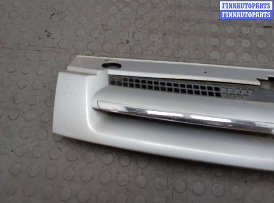 купить Решетка радиатора на Citroen Berlingo 2002-2008