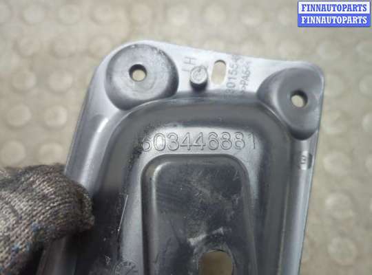 купить Ручка двери салона на Hummer H3