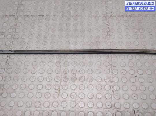 купить Молдинг стекла (боковое) на Volkswagen Passat 5 2000-2005