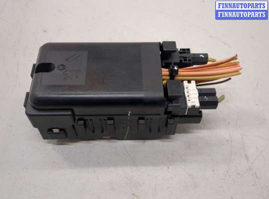 купить Блок предохранителей на Citroen C4 2010-2020